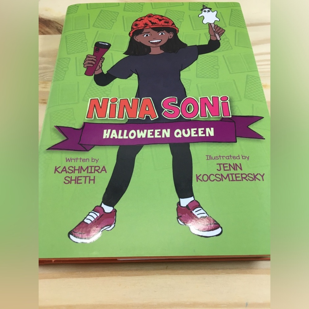 Nina Soni, Halloween Queen (Nina Soni, 4) Hardcover School Reading Homework